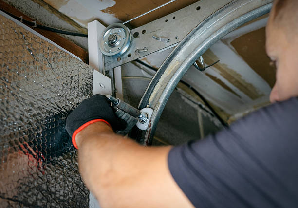 Affordable Garage Door solutions in South Whitley, IN